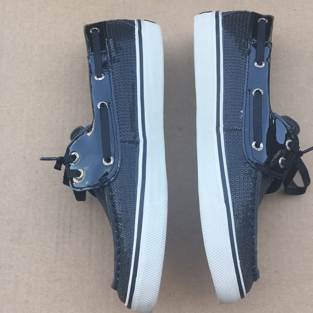 Sperry - Picture 3 of 5